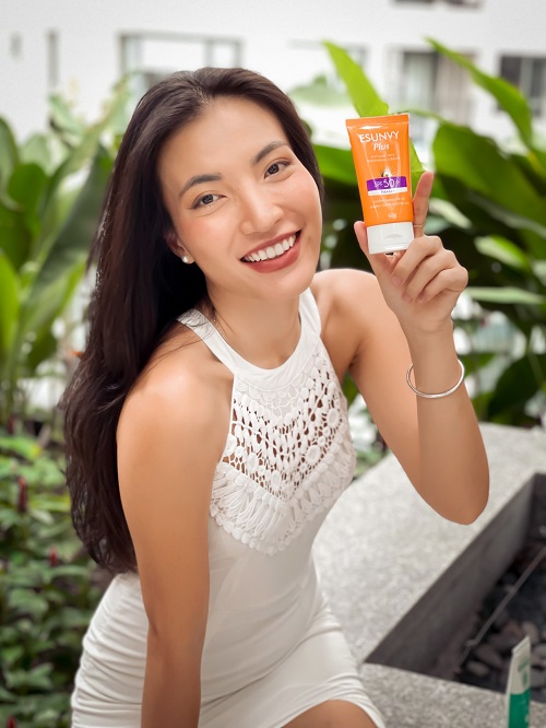 bo-my-pham-cham-soc-da-toan-dien-cua-thuy-vy